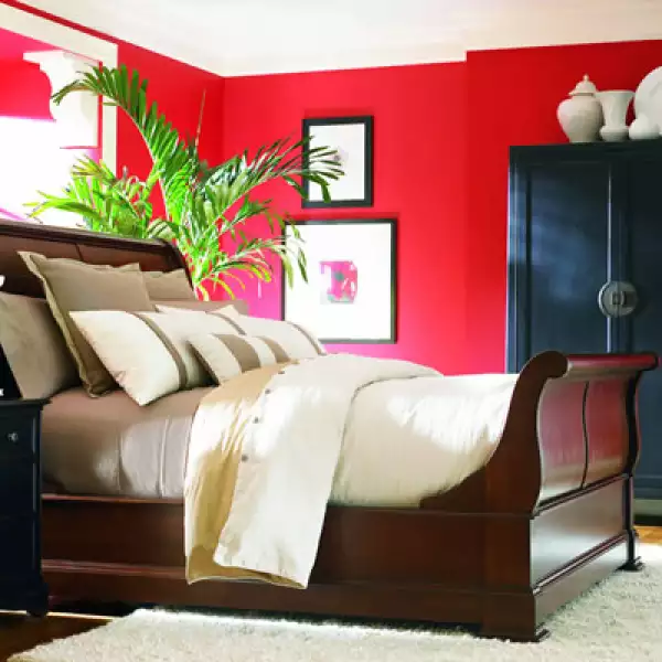 El “cielo” es el accesorio en el punto más alto de nuestro espacio. Puede ser una pintura, un espejo, una lámpara o un florero alto.