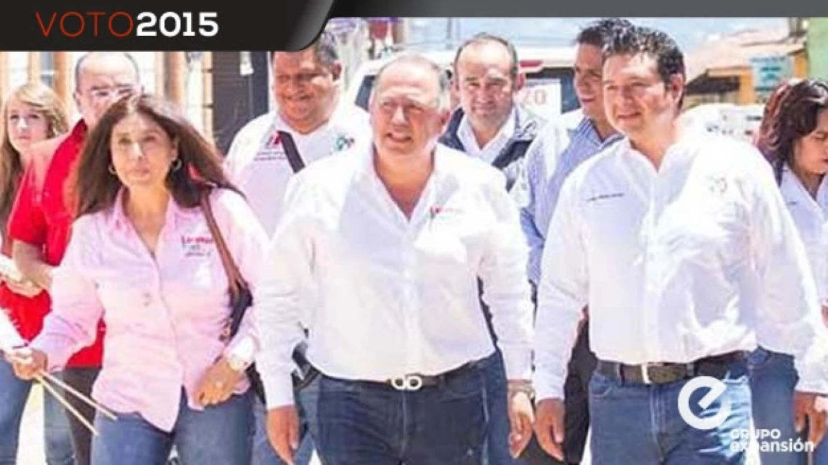 jose salvador mendez equipo campaña puebla