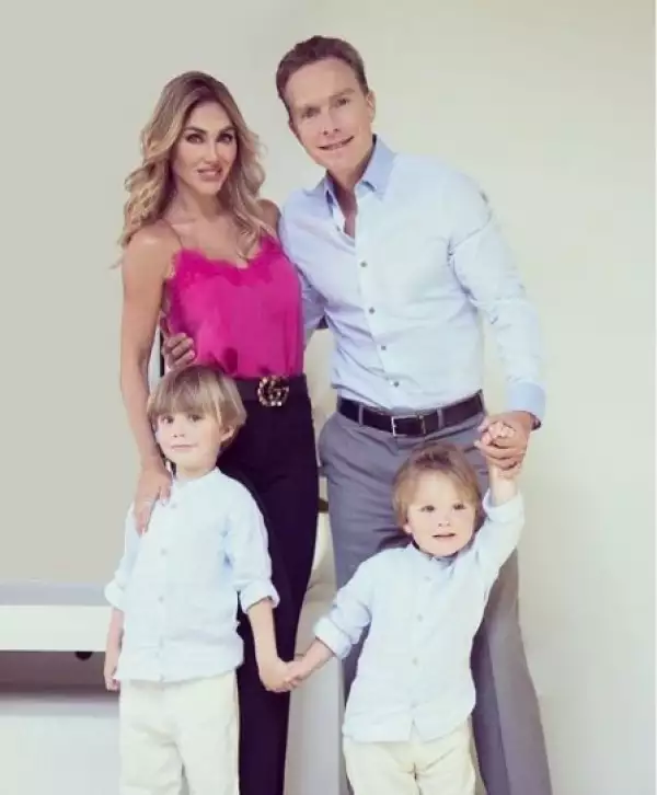 Anahí y su familia