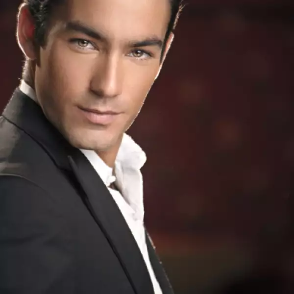Aarón Díaz (Actor)