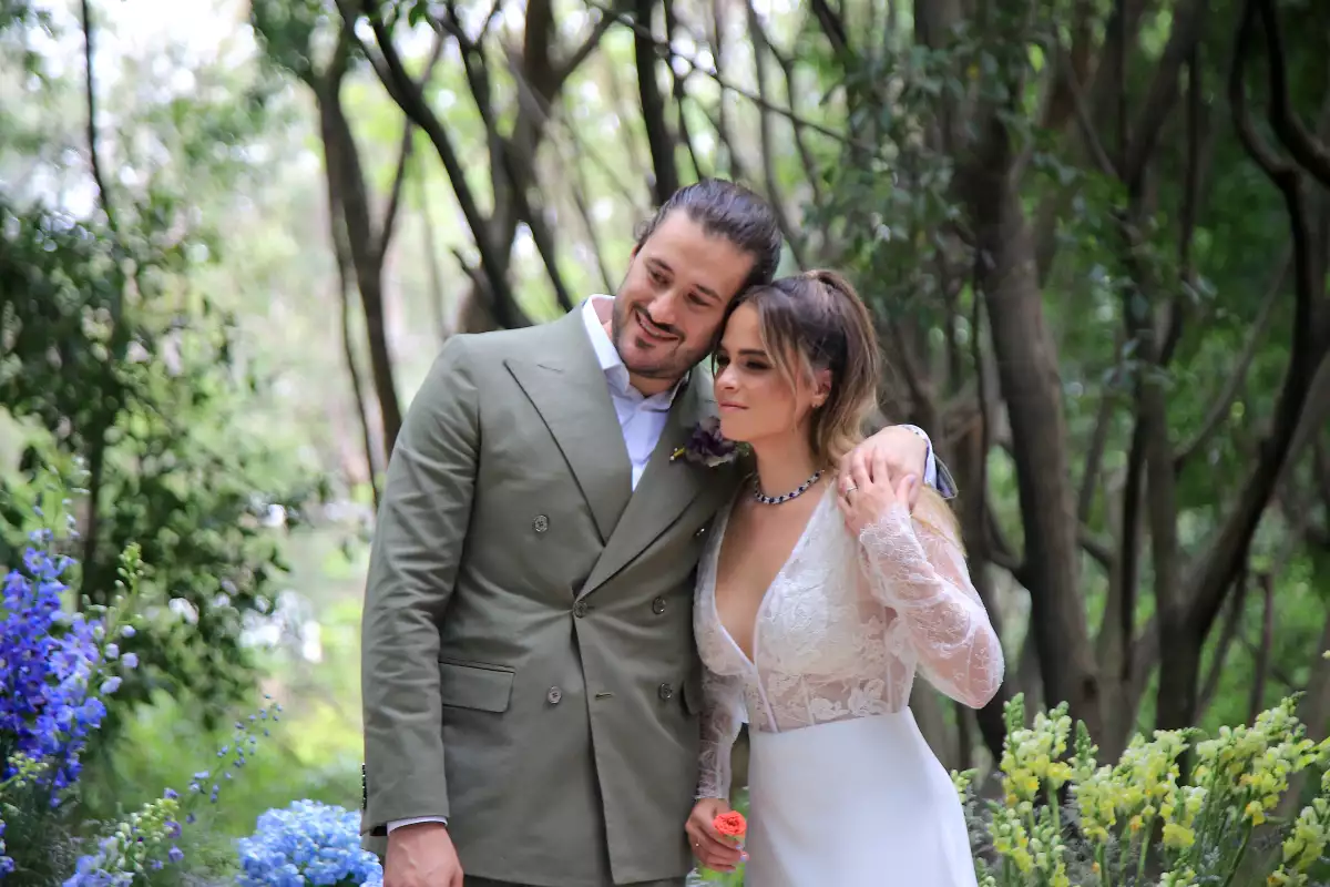 Bruno Naufal y Camila West