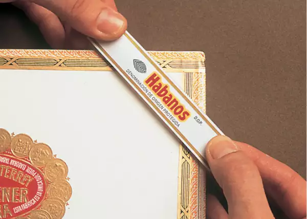 Denominación de origen. Desde 1994, todas las cajas llevan el sello Habanos