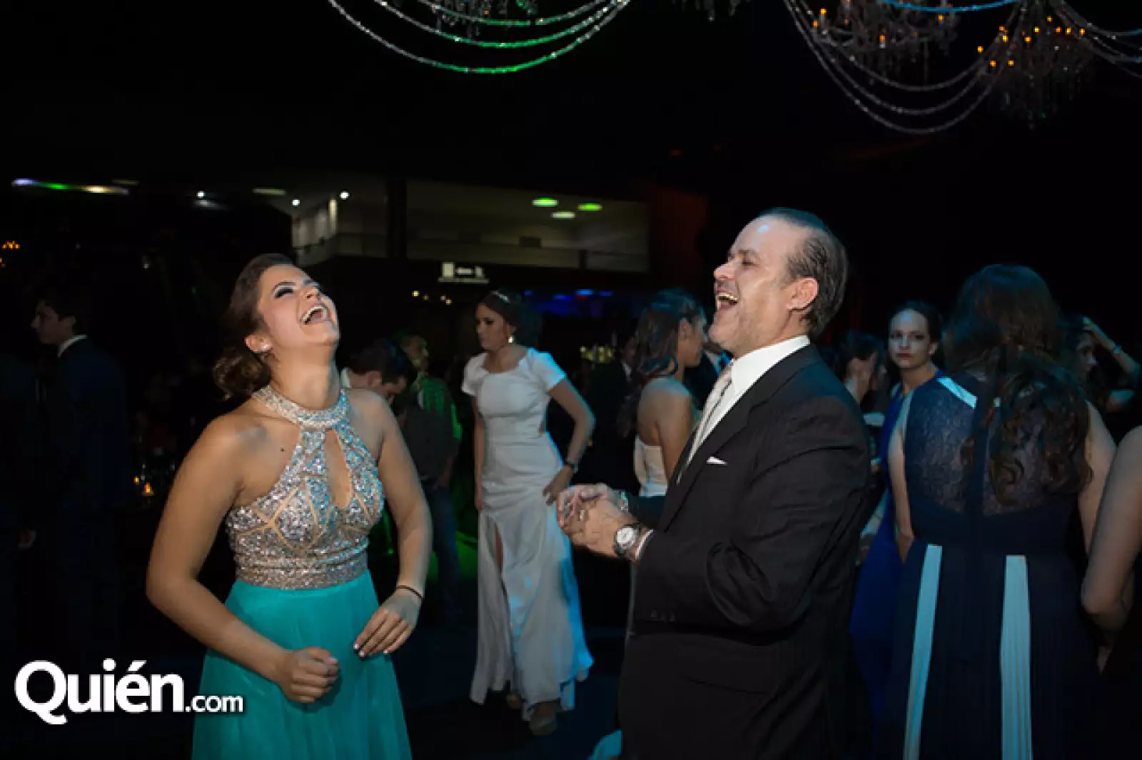 Camila Riojas,Federico Riojas