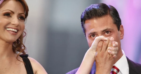 Angélica Rivera y Enrique Peña Nieto planean casarse en 2010.
