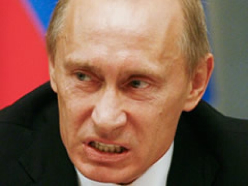 El primer ministro Vladimir Putin enfrenta su primera crisis económica. (Foto: Reuters)