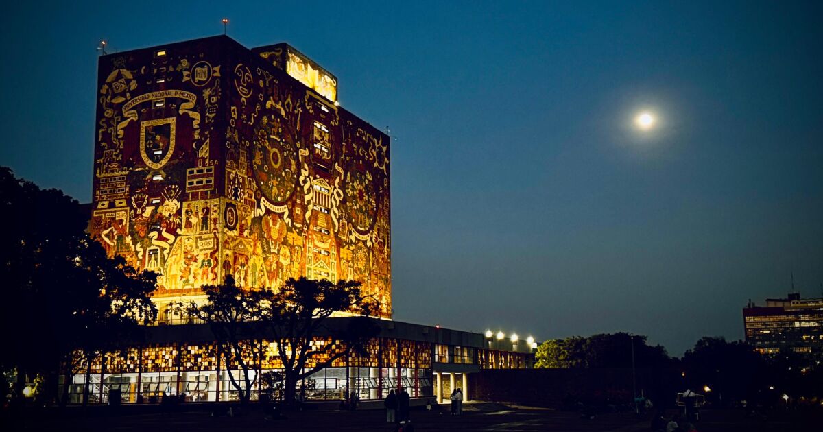 UNAM hangi kariyerleri sunuyor ve 2025'te kaç başarı istiyorlar?