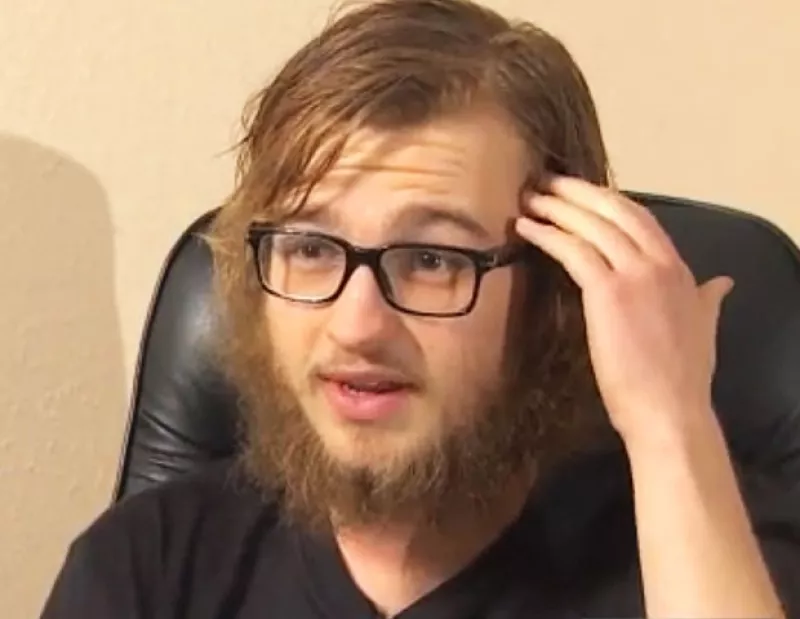 Quien fuera el actor joven mejor pagado acudió a un programa de televisión en Houston donde dijo avergonzarse de haber representado temas que eran problemas reales para algunas personas.