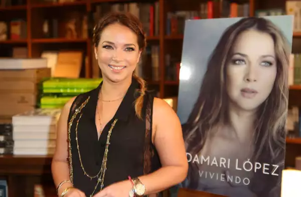 Adamari López presentación libro