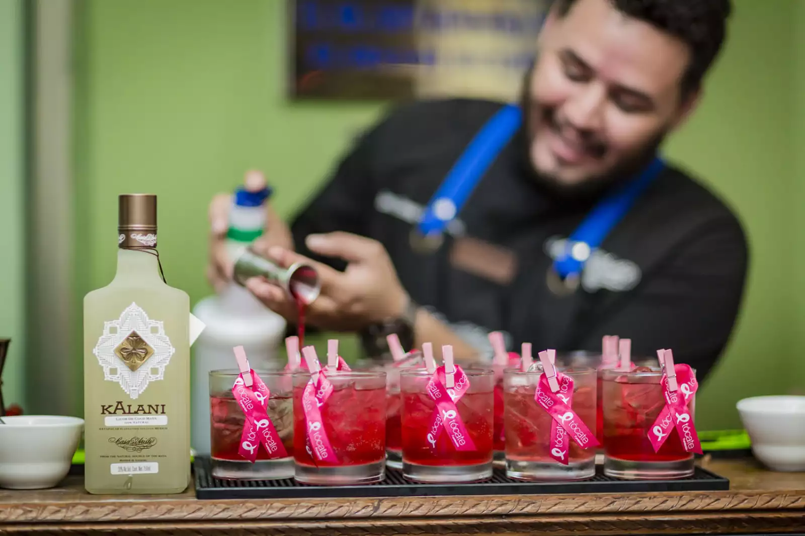 Cena Rosa de Gala en LA TRADICIÓN de Mérida