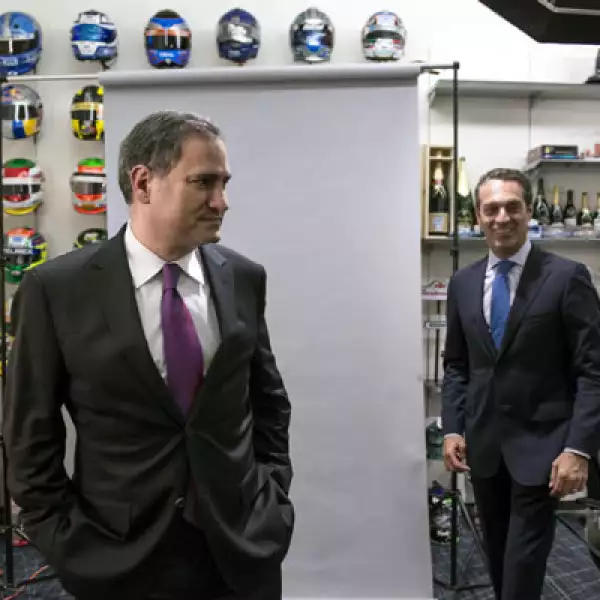 CIE ha conseguido los patrocinios de América Móvil, Santander, Banamex, Diageo, Coca Cola y Grupo Modelo, además de estar cocinando dos acuerdo más, señala Soberón; mientras Slim Domit dice que "sólo falta que Checo Pérez se suba al podio".