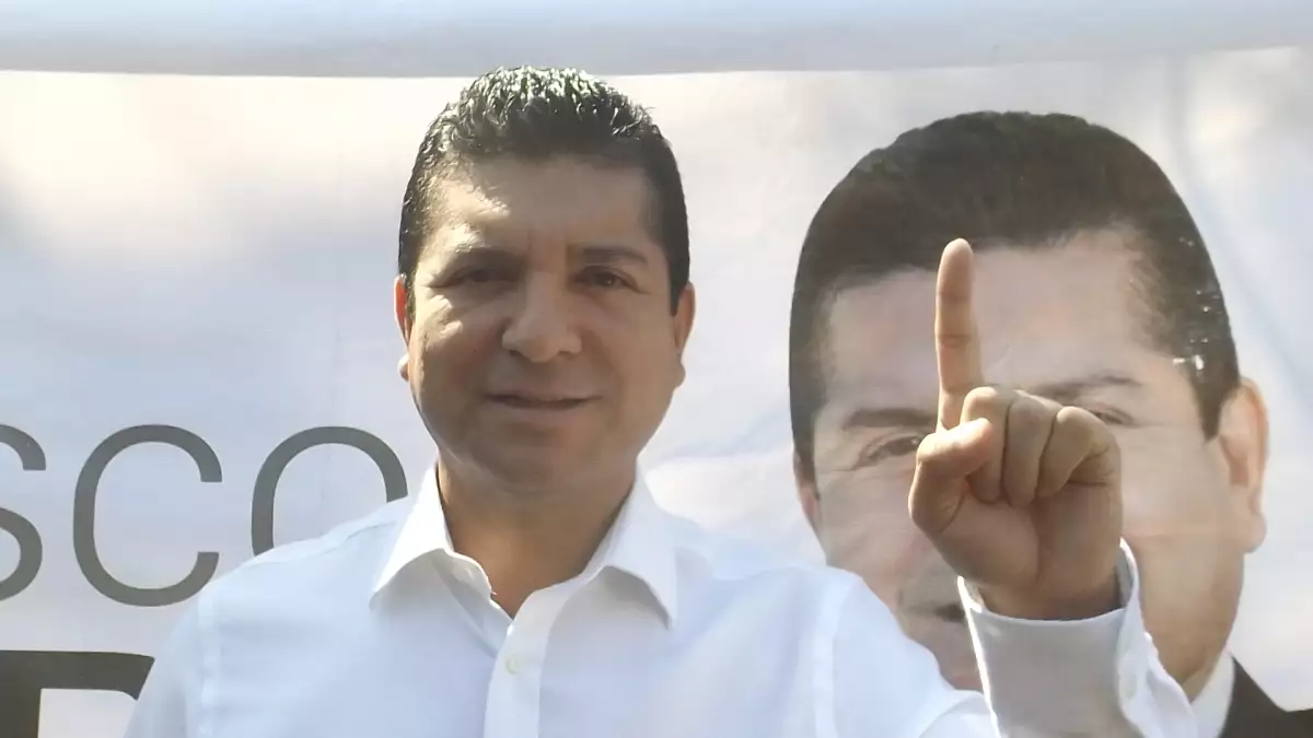 Candidato independiente a la gubernatura de Tamaulipas.