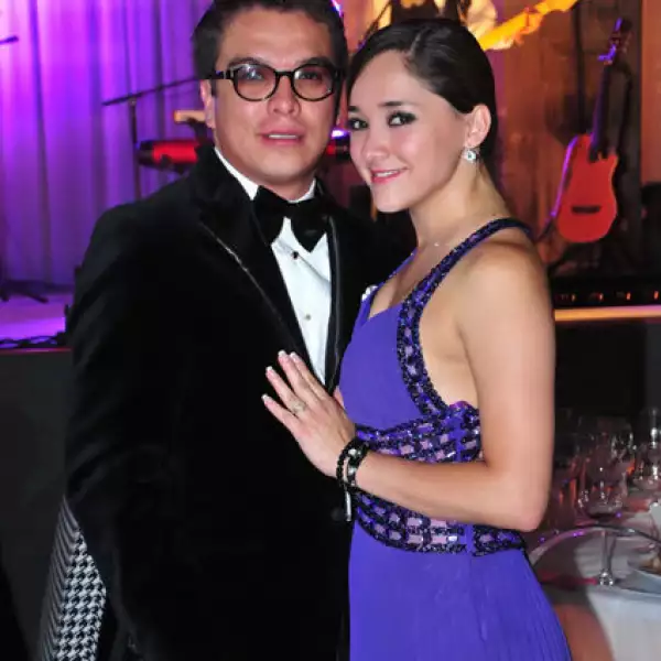 Gerardo Islas,Sherlyn González
