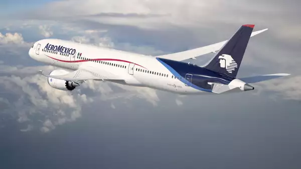 AEROM…XICO REFUERZA SU FLOTA CON BOEING 787-9 DREAMLINER