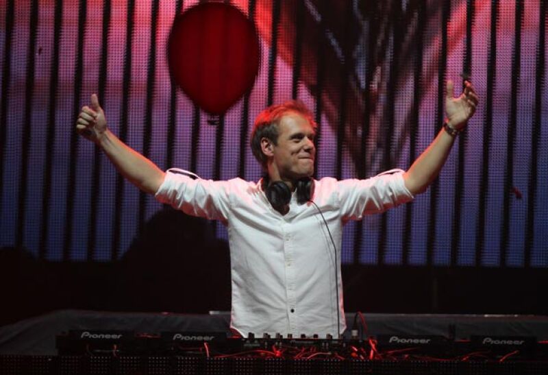 El Dj holandés se presentó en el Palacio de los Deportes en el marco del A State of Trace, el festival de música trance más importante a nivel mundial.