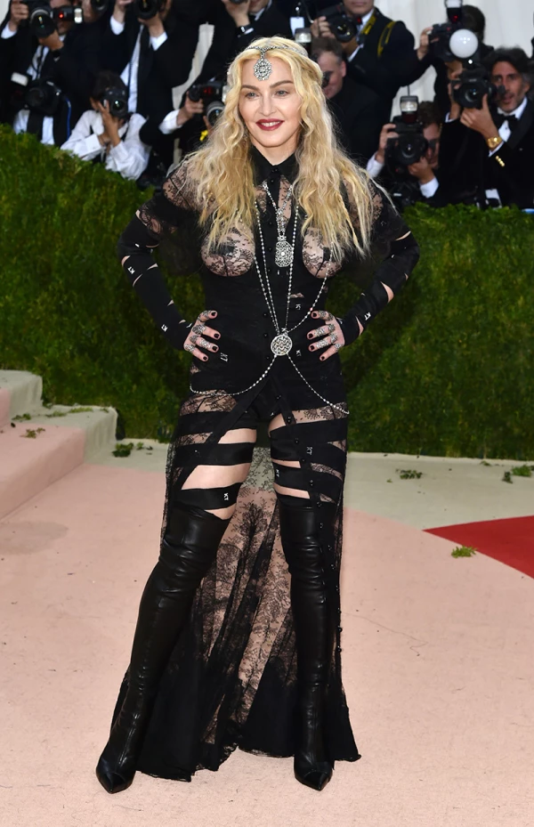 The Metropolitan Museum of Art's COSTUME INSTITUTE Benefit Celebrating the Opening of Manus x Machina: Fashion in an Age of Technology, Arrivals, The Metropolitan Museum of Art, NYC, New York, America - 02 May 2016