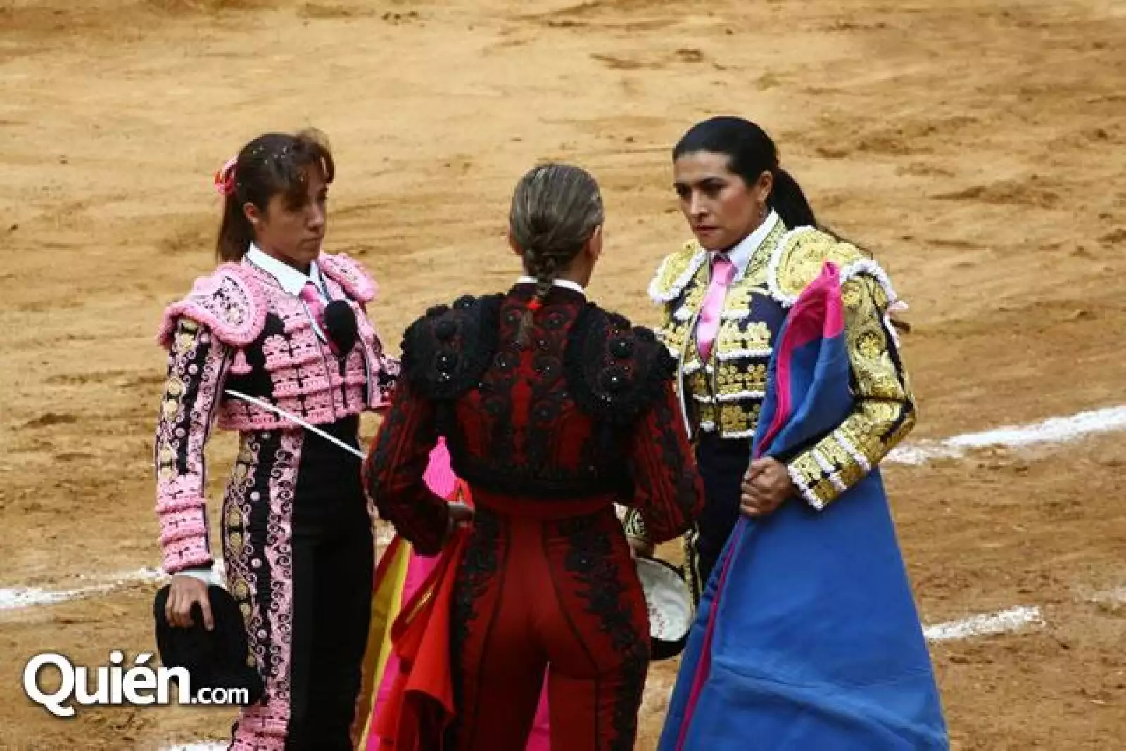 Lupita López recibe Alternativa