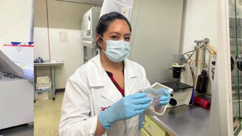 Científica del IPN crea biofármaco contra el covid (fotografía de Paola Castillo Juárez)