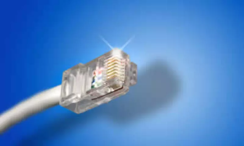 La OCDE destacó que el enorme incremento de los smartphones y de las ‘tablets’ está conduciendo a un crecimiento en servicios de banda ancha móviles. (Foto: Photos to go)