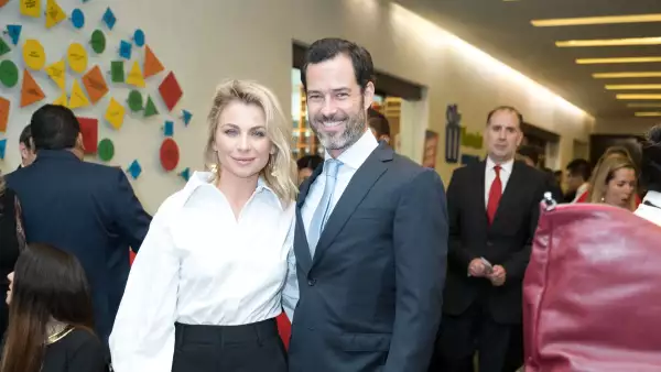 Ludwika Paleta y Emiliano Salinas