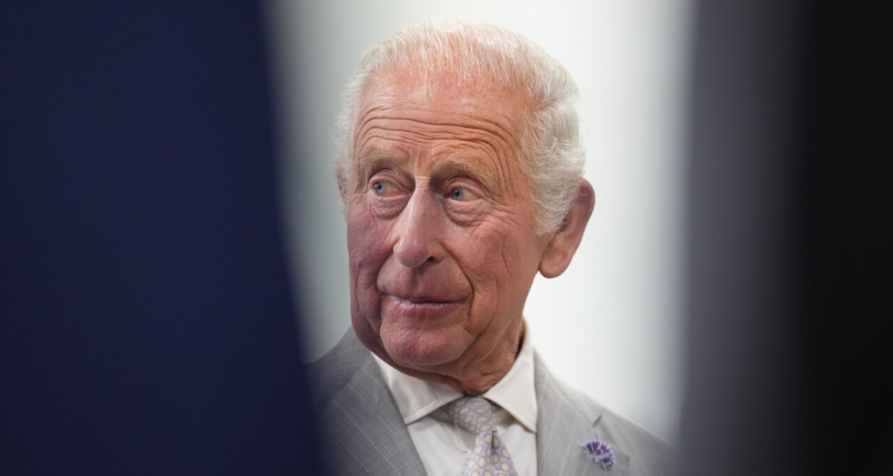 Anuncian la muerte del rey Carlos III en la radio “por curiosidad”; ¿cuántas veces han “matado” al monarca británico?