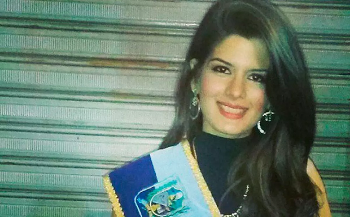 Miss Durán de Ecuador, murió durante una liposucción a sus 19 años.
