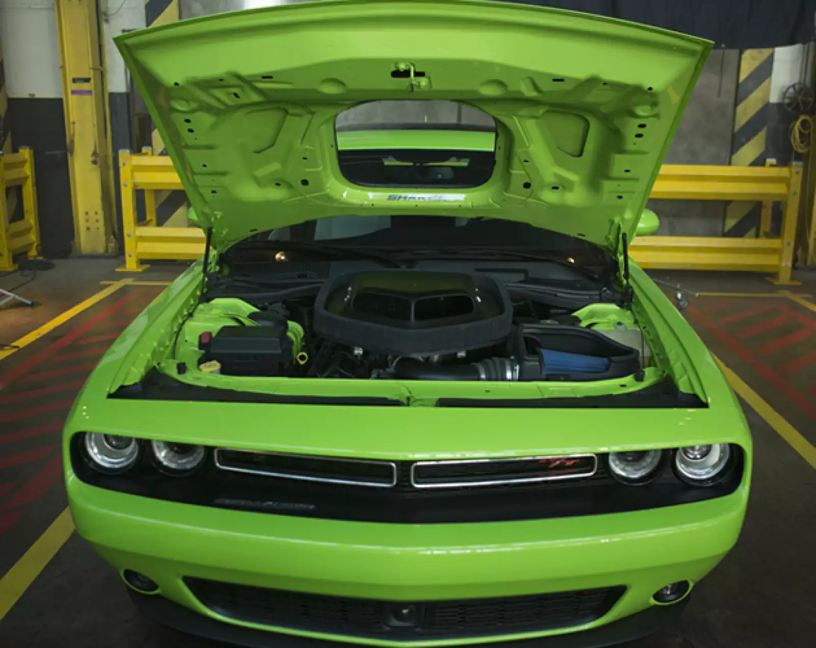 Dodge Challenger SRT-8 (Universal)