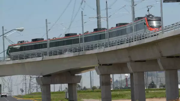 Tren Interurbano M�xico-Toluca 7