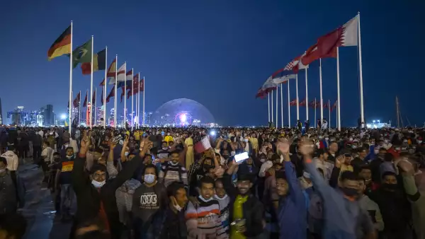 Doha-Qatar-Multitudes