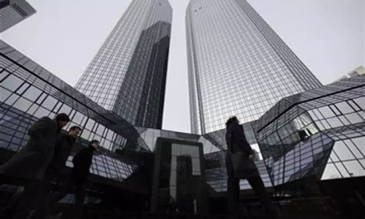 Los bancos buscan rematar algunos activos para recapitalizar a sus negocios centrales. (Foto: Reuters)