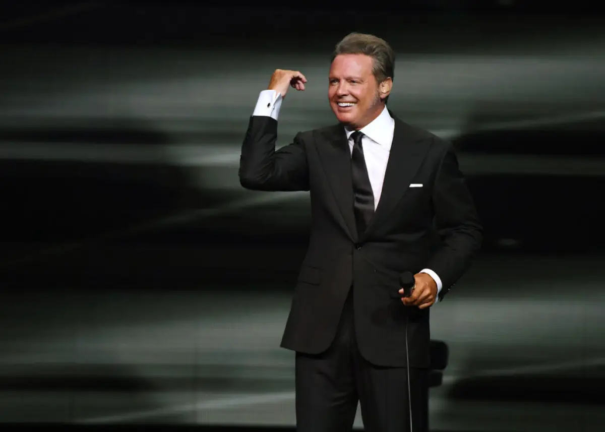 Luis Miguel In Concert - Las Vegas, NV