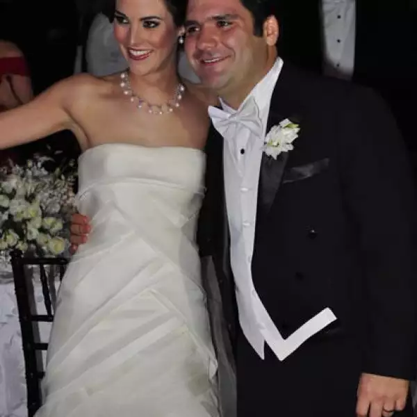 Fernanda Lomelín,Armando Gómez