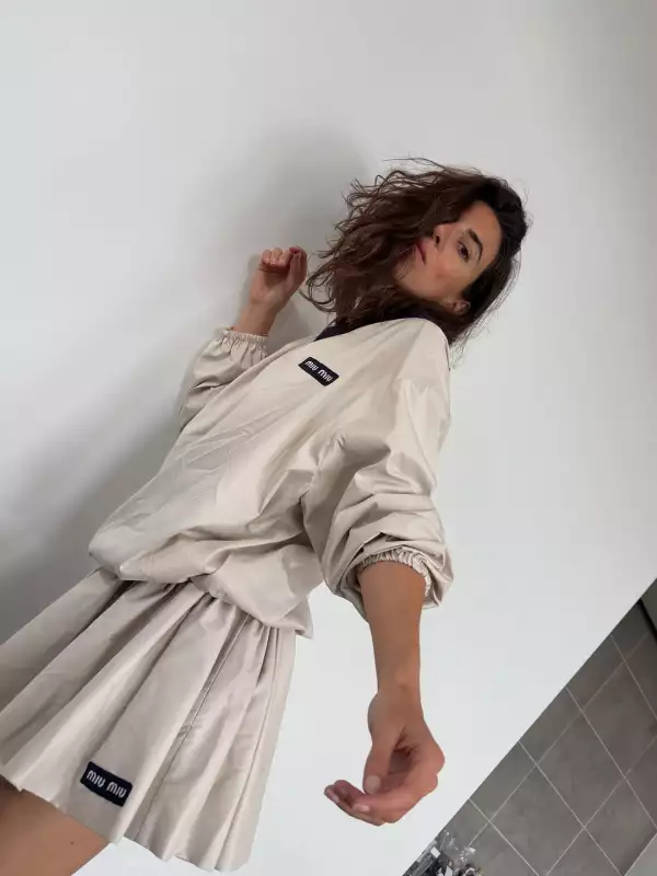 rompevientos miu miu.jpg