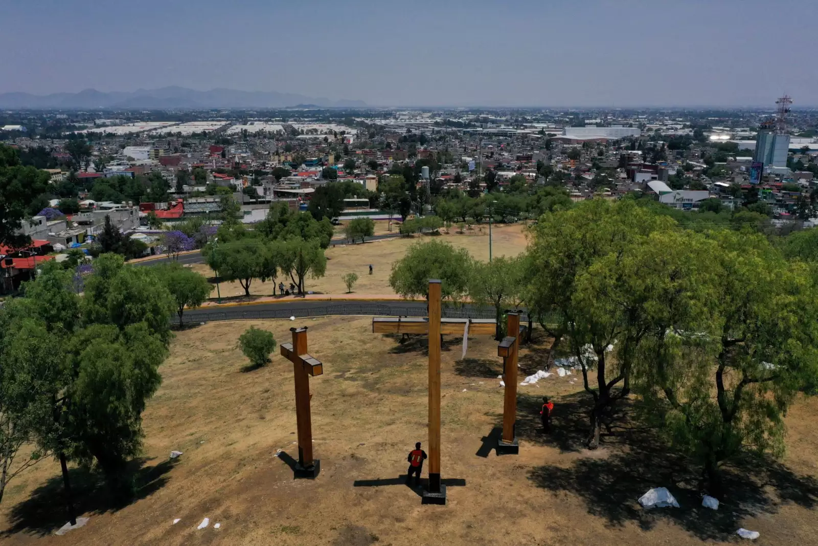 Fotografías aéreas de la alcaldía de Iztapalapa donde año con año se celebra la Pasión de Cristo pero debido al Covid fue realizada a puerta cerrada en esta edición.