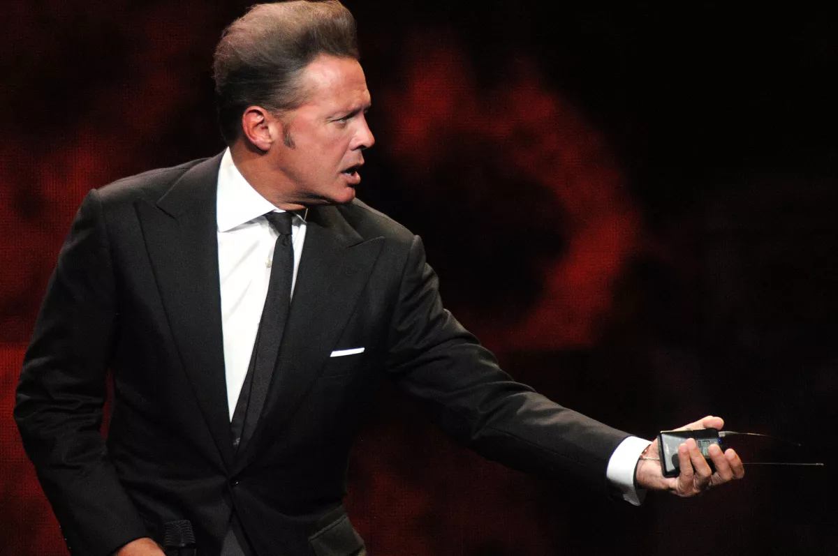 Luis Miguel In Concert - Orlando, Florida