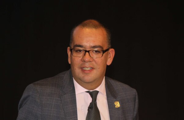 La Conapred pidió a Nicolás Alvarado que se disculpe por lo sucedido con Juan Gabriel.