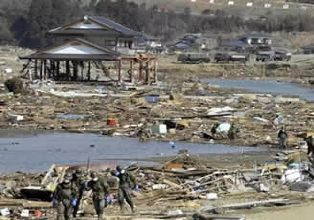 Luego del terremoto y tsunami en Japón, la economía japonesa caerá 1.4%: especialistas. (Foto: AP)