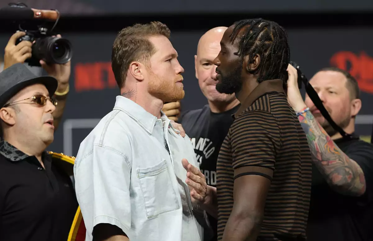 ¿A qué hora es la pelea del Canelo vs. Crawford y dónde verla en vivo?