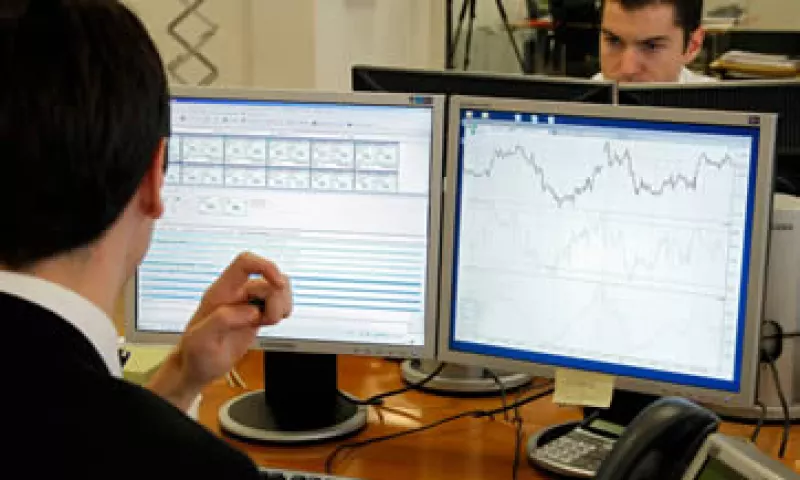 El sector bancario francés perdió 6.5% en la jornada. (Foto: Reuters)