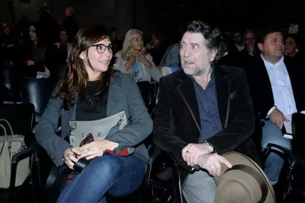 Mario Vargas Llosa Presents 'Tiempos Recios'