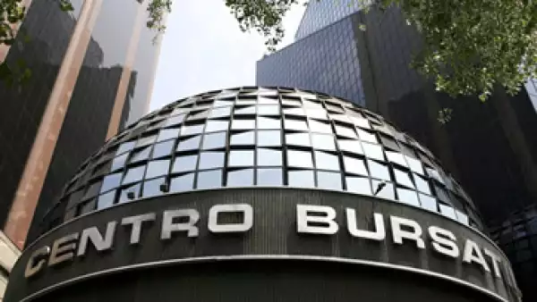 Las acciones de IENOVA bajan 1.89%, a 38.87 pesos en la Bolsa mexicana.    (Foto: Notimex)