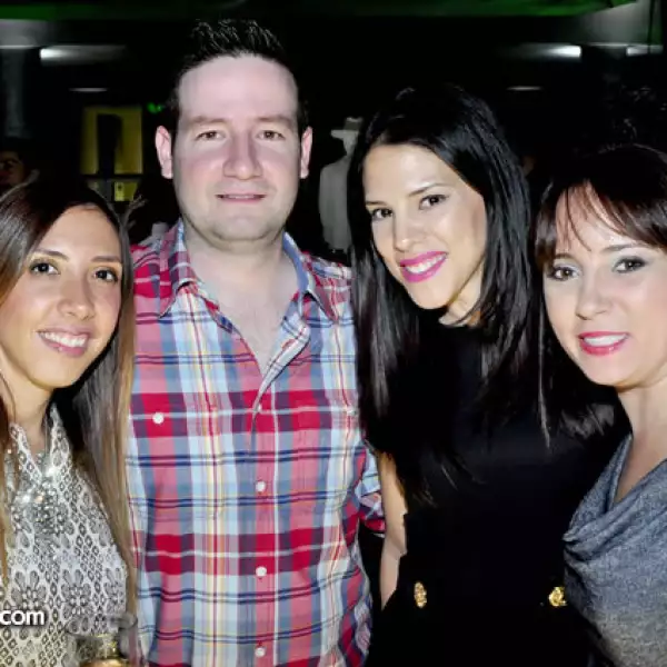 Cecy Mendoza, David Royz, Sandy Hyland y Karla Lorenzo