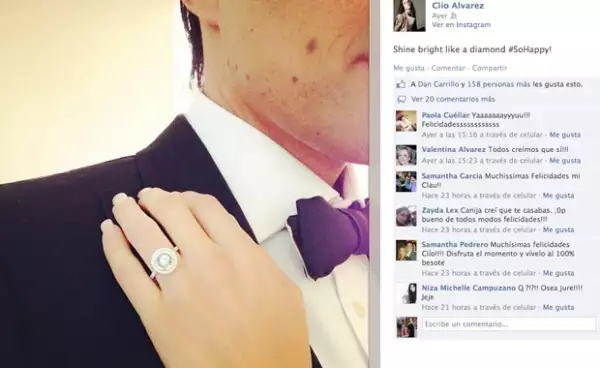 Claudia aseguró que el anillo fue parte de una sesión de fotos.
