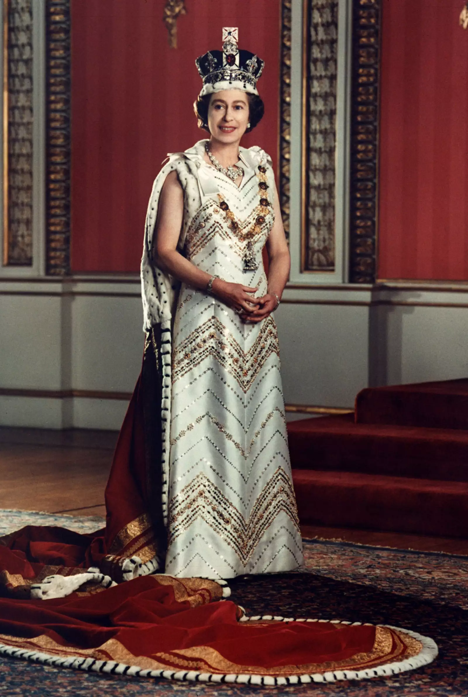 Queen Elizabeth Ii, 1977.