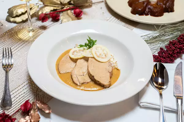 LOMO CON ADOBO DE GUAYABA .jpg