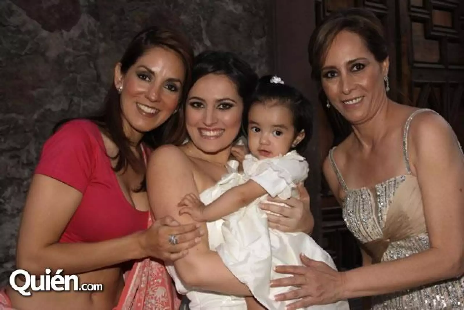 Mari Rouss de Sandhú,Marcela Zapata,María Antonia Sandhú y Marcela Suárez del Real de Zapata