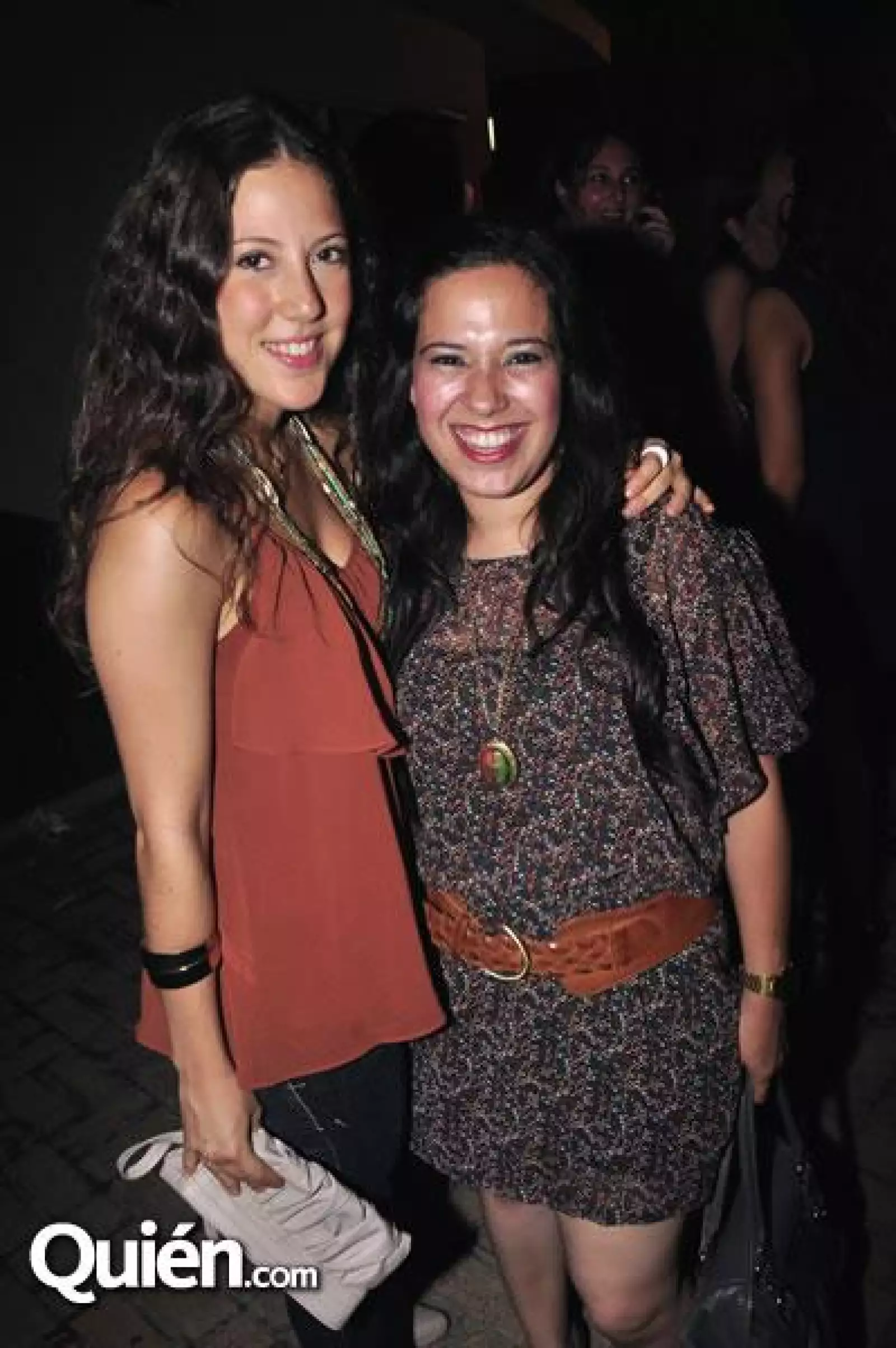 Elisa Trujillo y Claudia Loera