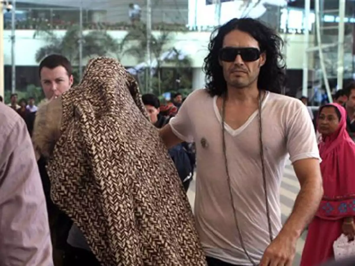 Los ahora esposos llegaron a la India tratando de pasar desapercibidos.