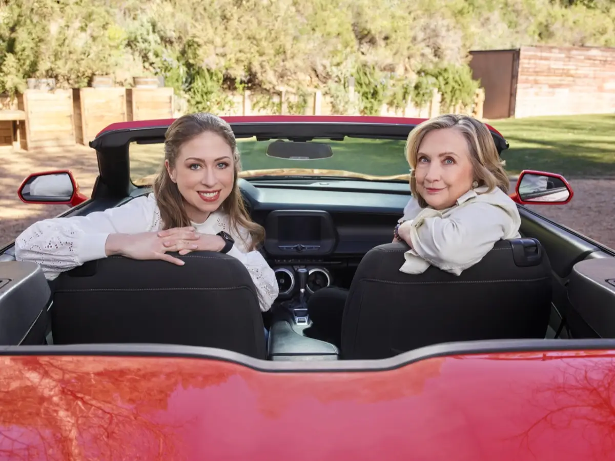 hilary-clinton-chelsea-gusty-docuserie