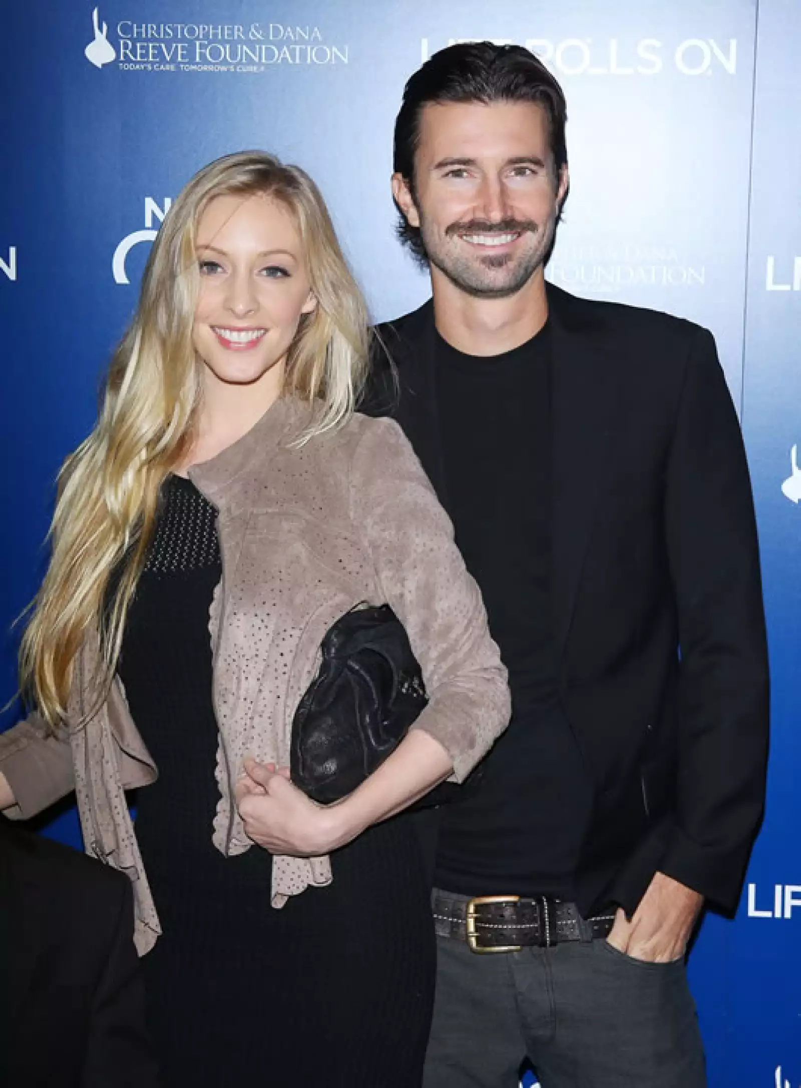 Por su parte, Brandon Jenner es un guapo socialité que se casó con la hija del guitarrista de `Eagles´ Dan Felder, Leah Felder.