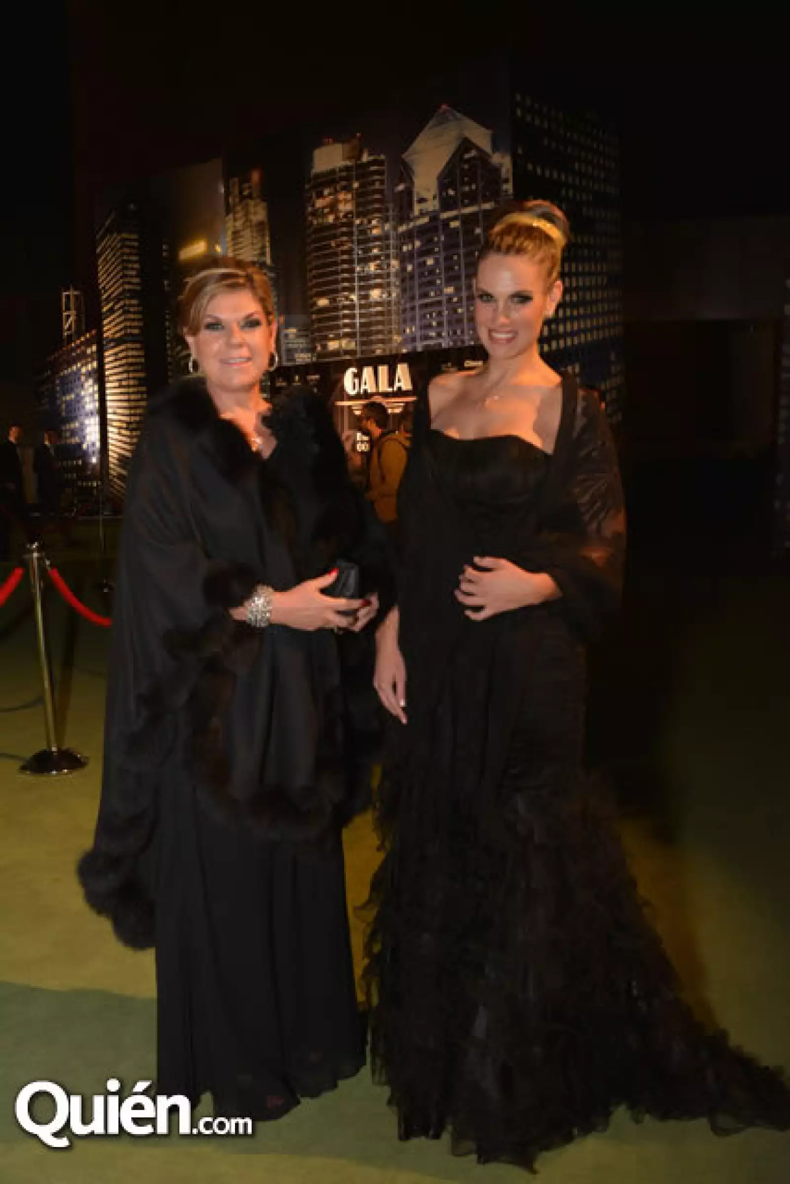 Rocío Rojas,Paulina Almada